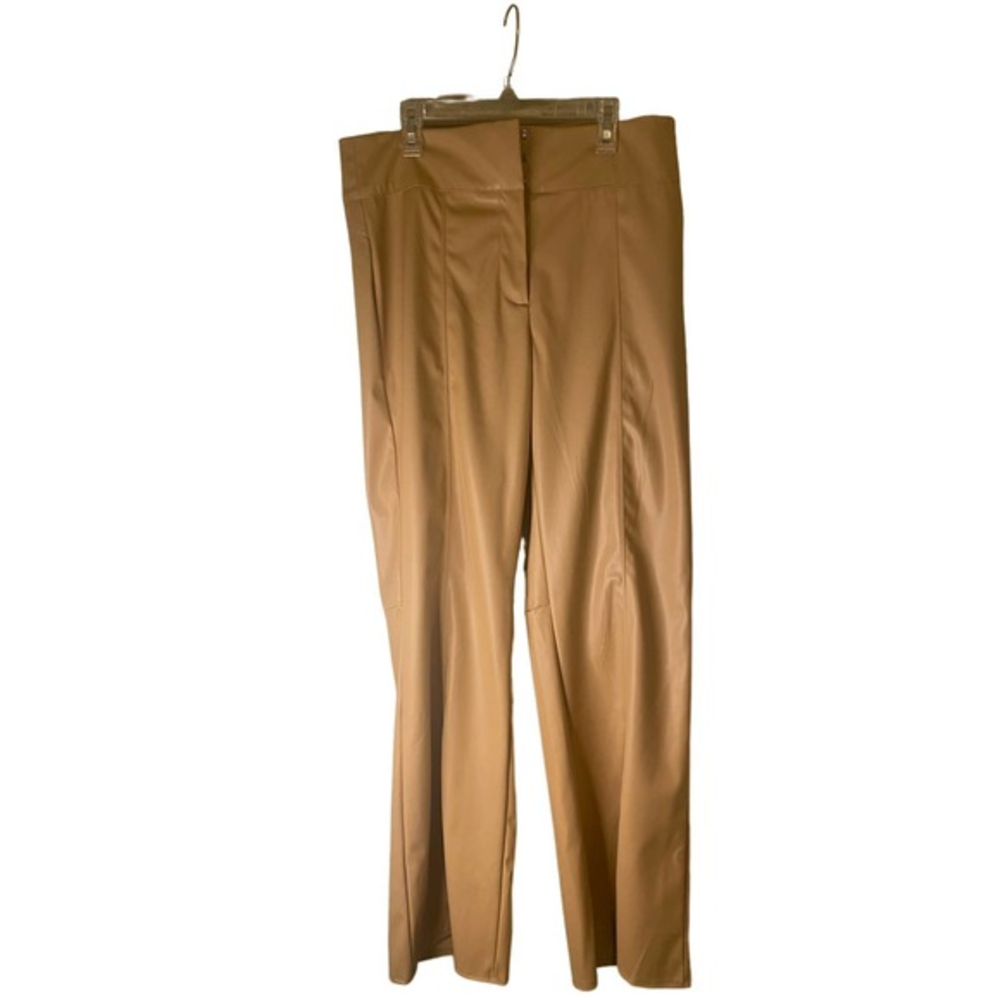 Vince Camuto NWT faux Leather Tan‎ pants